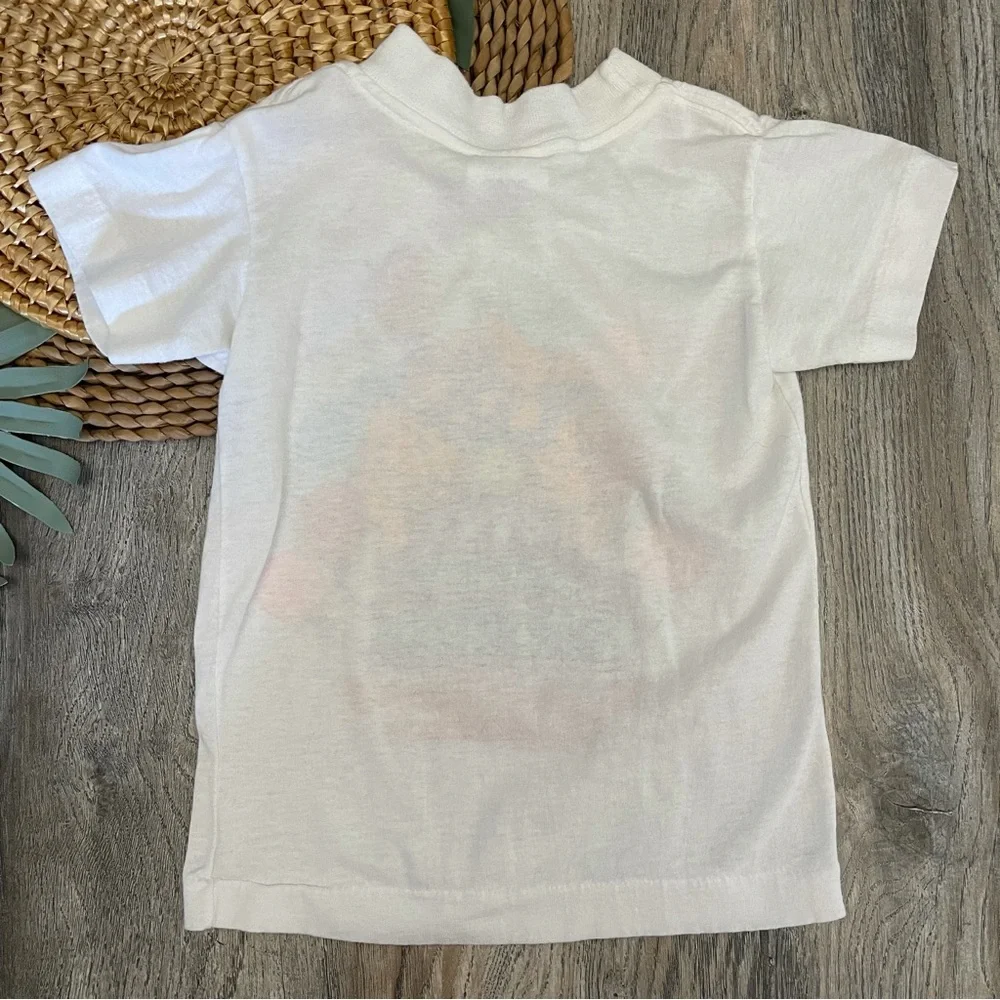 Chuck Cheese’s Happy Birthday White Single Stitch T Shirt 6-8 Youth Kids USA 80s - Picture 2 of 15